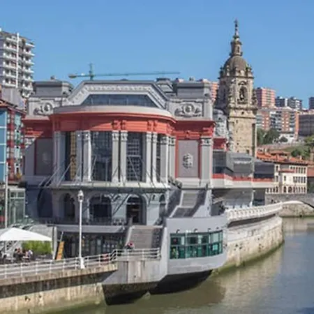 Lujoso Piso En Casco Viejo. Bilbao. Free Wifi. Apartamento