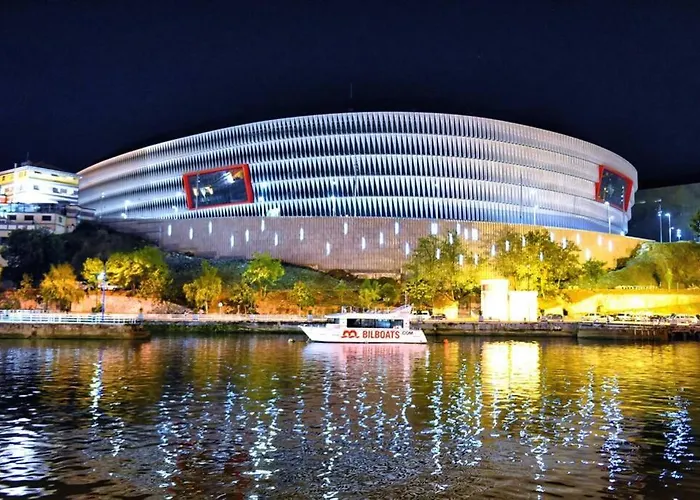 Lujoso Piso En Casco Viejo. Bilbao. Free Wifi.