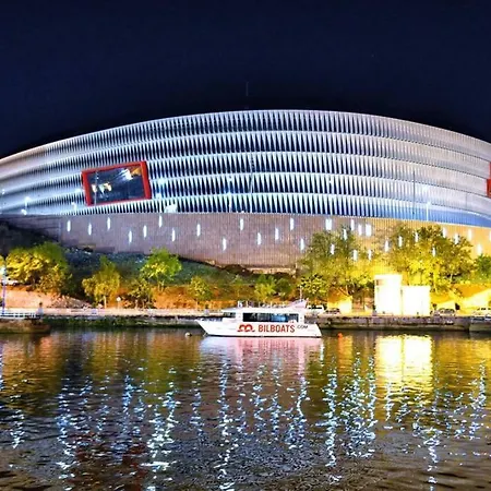 Lujoso Piso En Casco Viejo. Bilbao. Free Wifi.